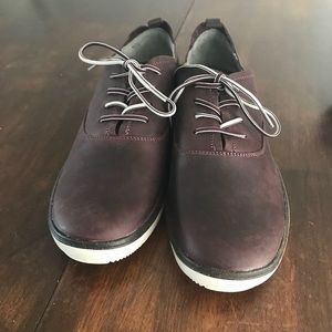 Like new Merrells! Size 11!!